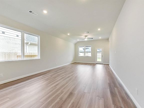 6th image of this home
