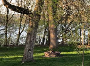 809 River St, Hudson, WI 54016