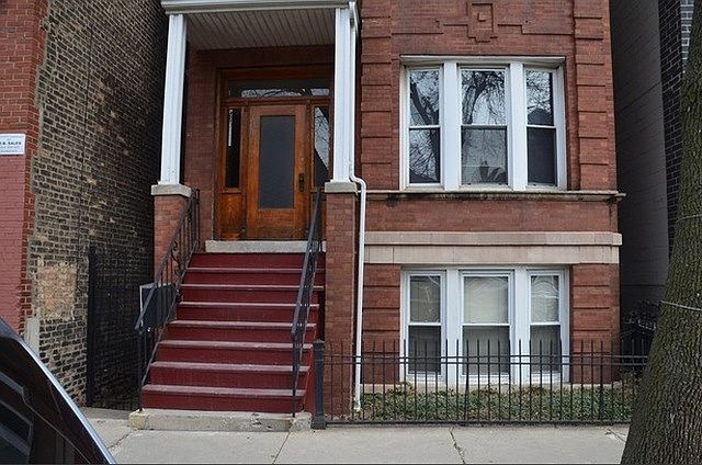 1st image of 883 N Marshfield Ave APT G
