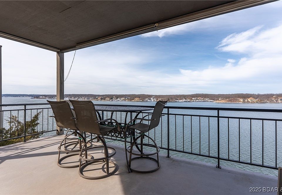 1st image of 4469 Hamrock Ln #421