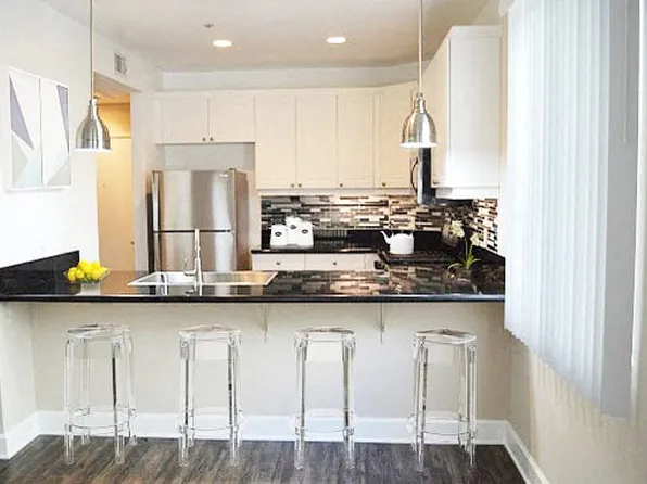 Parc Pointe Apartments