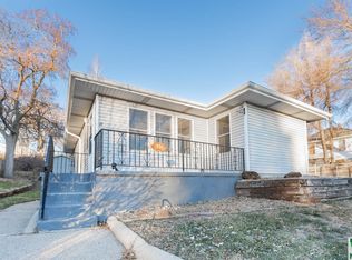 1501 Collins St, Sioux City, IA 51103