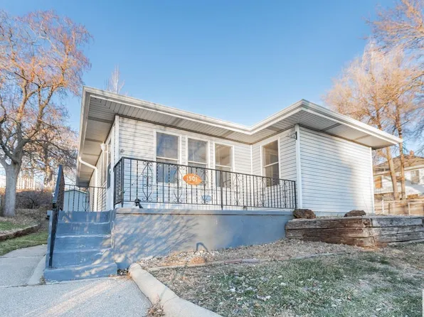 1501 Collins St, Sioux City, IA 51103