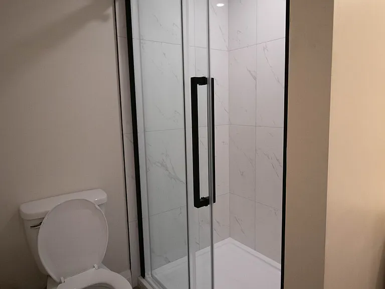 184 Bradley Ave #3 — Photo 7