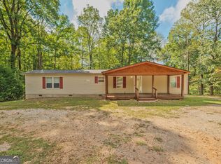 594 Neal Rd, Commerce, GA 30530