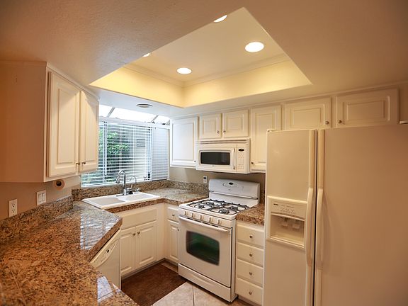 Cook friendly kitchen