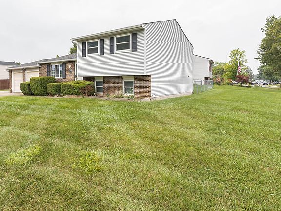 3rd image of 5810 Baytree Dr