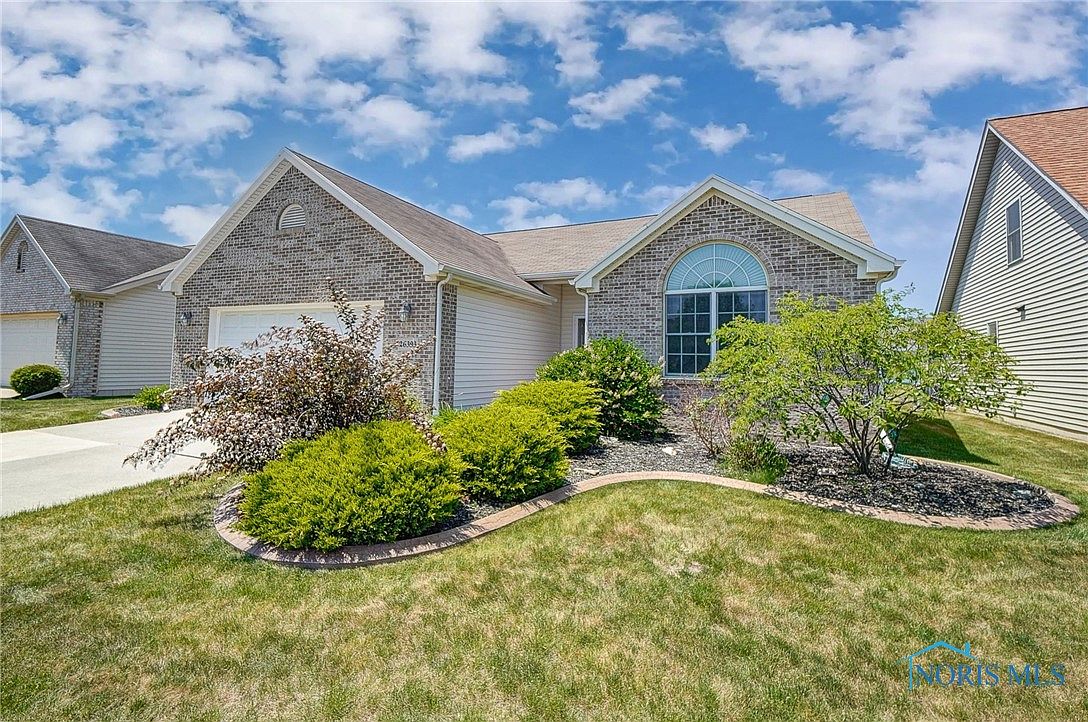 26393 Emerald Lakes Dr, Perrysburg, OH 43551 Zillow