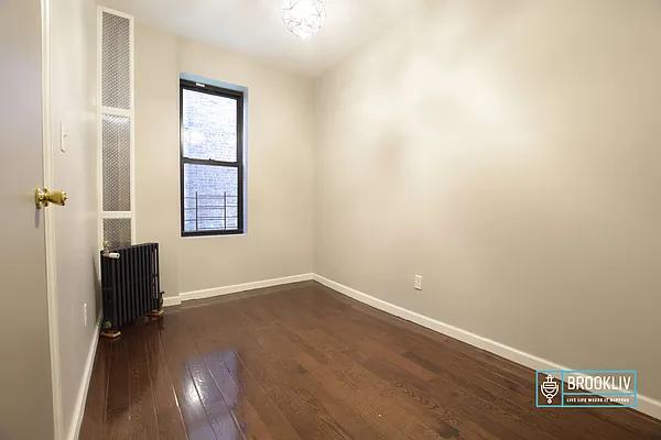 Rented by null | media 7