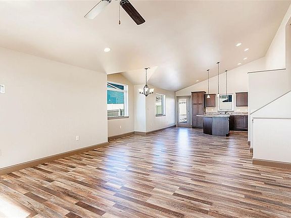 5th image of 2987 Copper Bluffs Cir