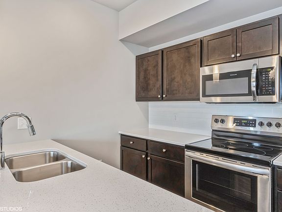 3rd image of 131 Griswold Way SW #49bb4877f