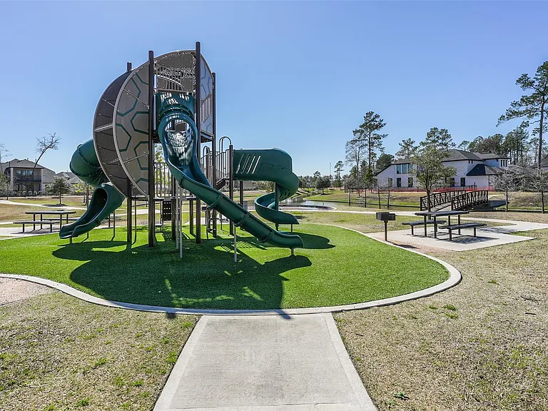 17590 Rosette Grass Dr — Photo 41