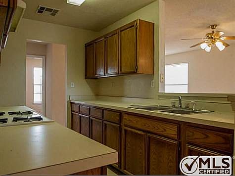 3rd image of 3525 Oxcart Run St