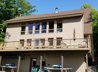 625 Columbian Rd, Cranberry Lake, NY 12927