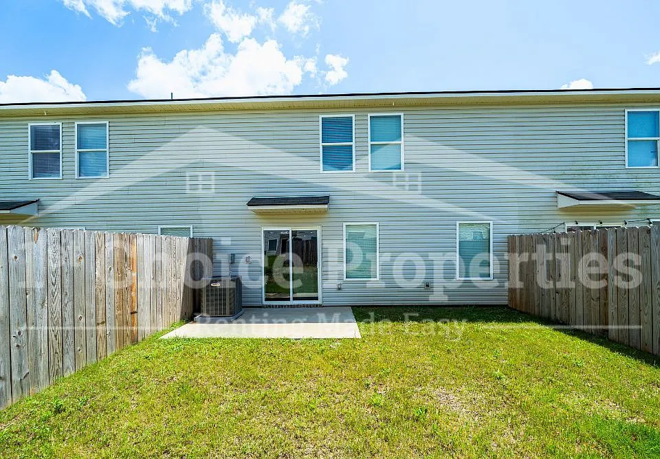 211 Driftwood Lane Lincoln, AL 35096 - 1 — Photo 3