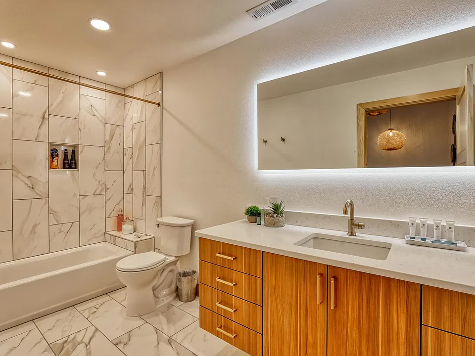 guest bathroom