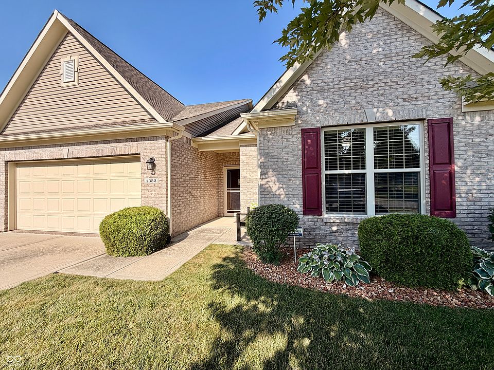 1st image of 1352 Redstone Dr