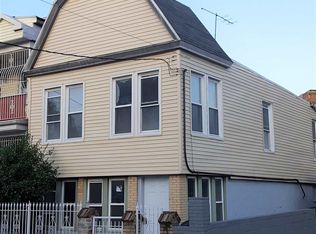 34 Long St, Jersey City, NJ 07305