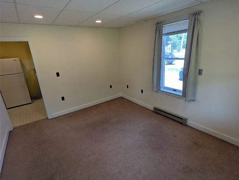 72 Main St — Photo 3