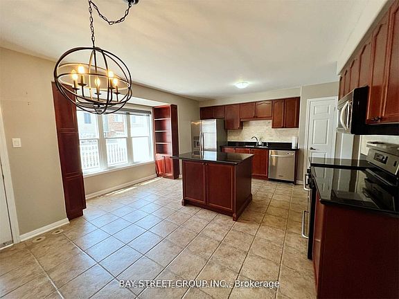 2nd image of 656 Holly Ave