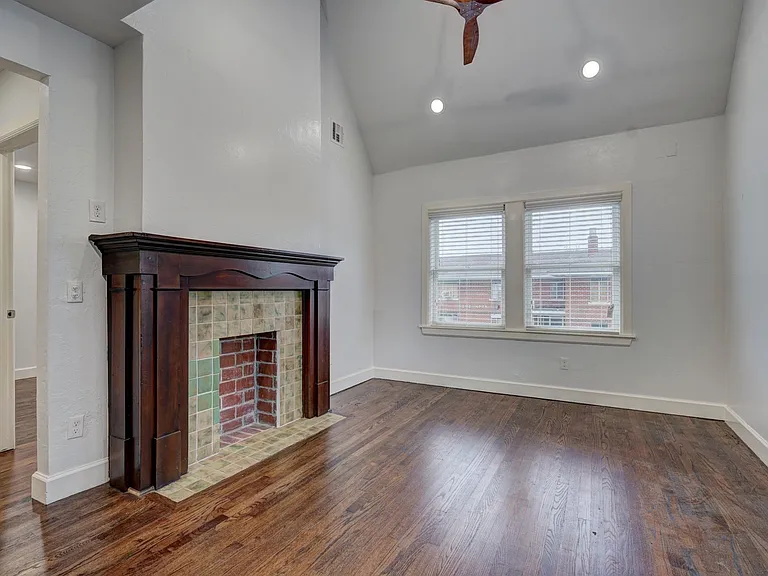 Super Cozy Apartment In The Heart Of Downtown Okc — Photo 17