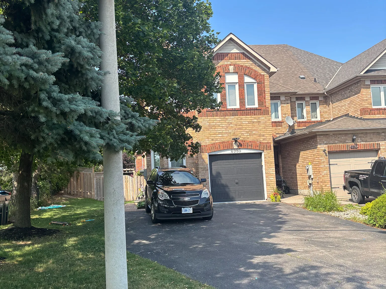 4 bed, $3,800 — Photo 1