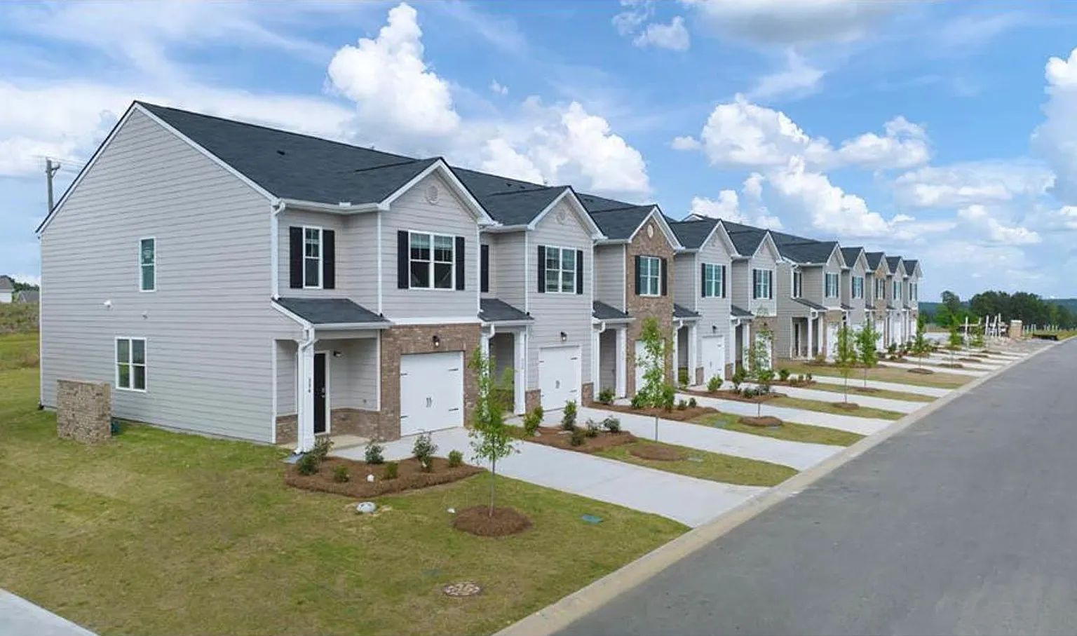 Aiken Townhome — Photo 3