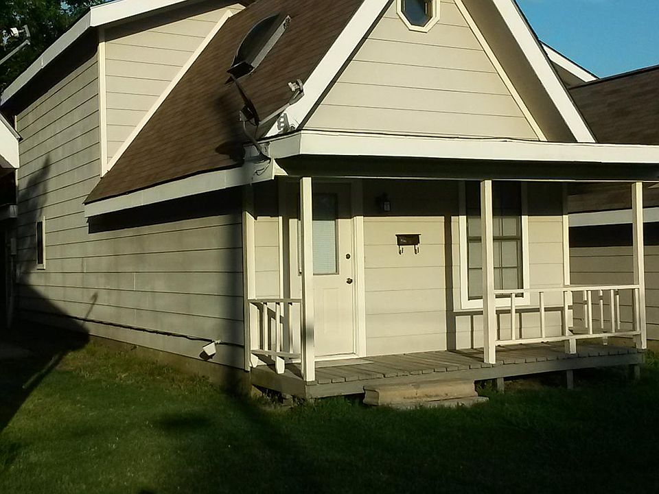 1st image of 4207 Pine St