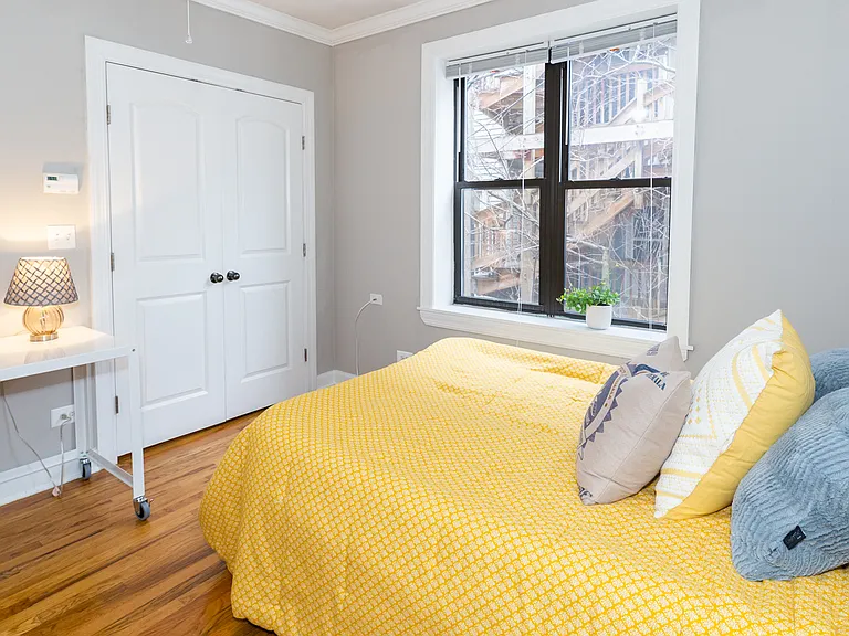 2046 N. Orleans — Photo 9