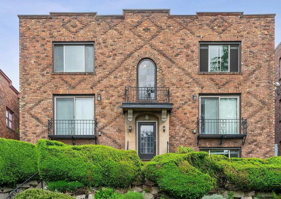 2038 Yale Ave E #2