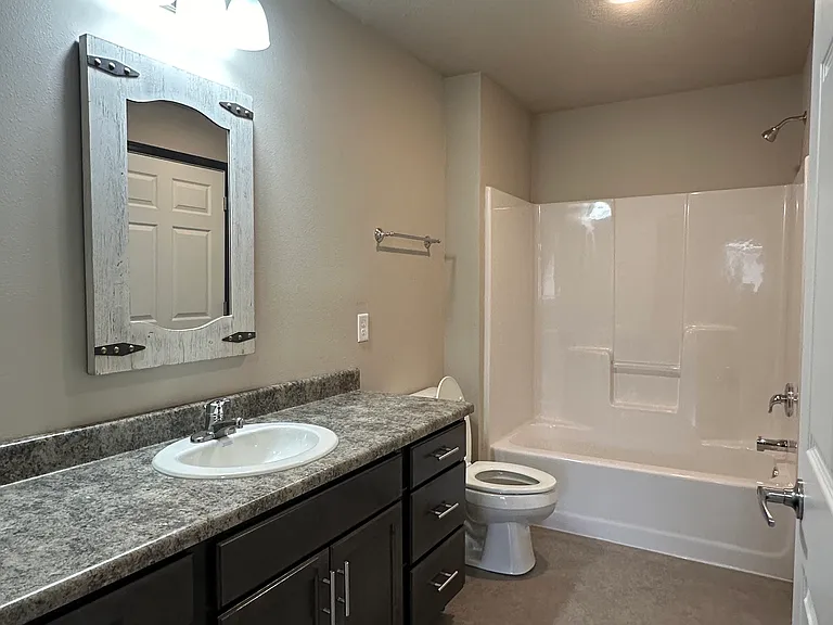 Heritage Townhomes and Apartments — Photo 53