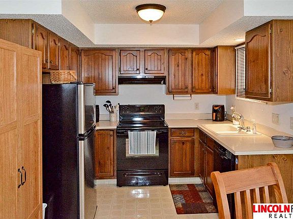 3rd image of 4701 Livingston Pl
