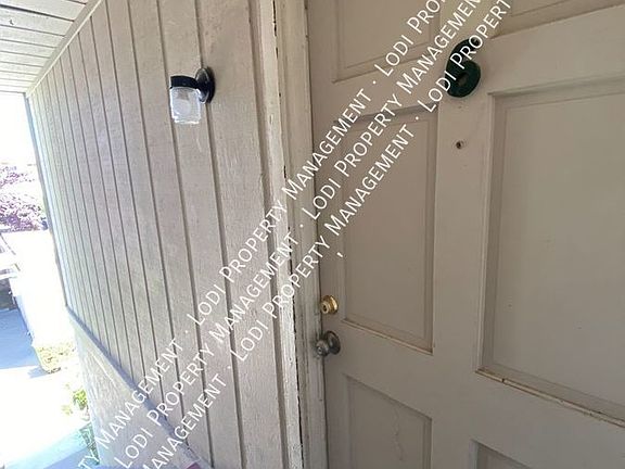 3rd image of 715 N Church St APT 6