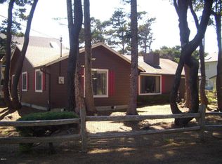 410 SW Cliff St, Depoe Bay, OR 97341
