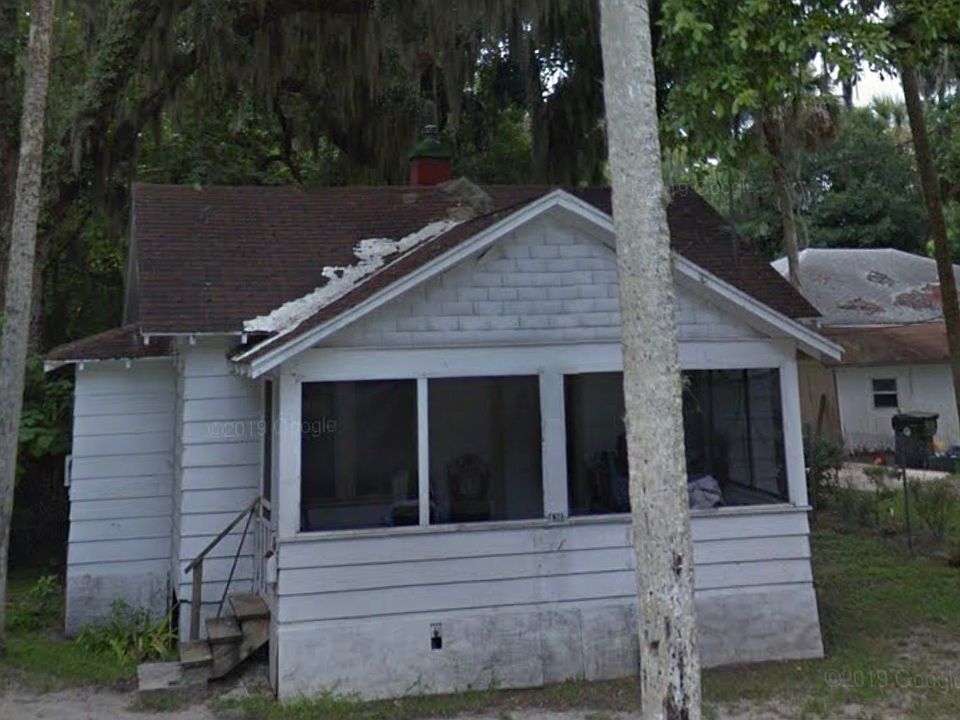 1st image of 636 Florence St