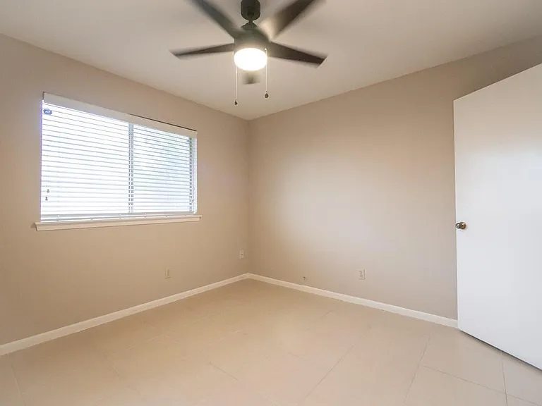 7310 Westbranch Dr — Photo 24