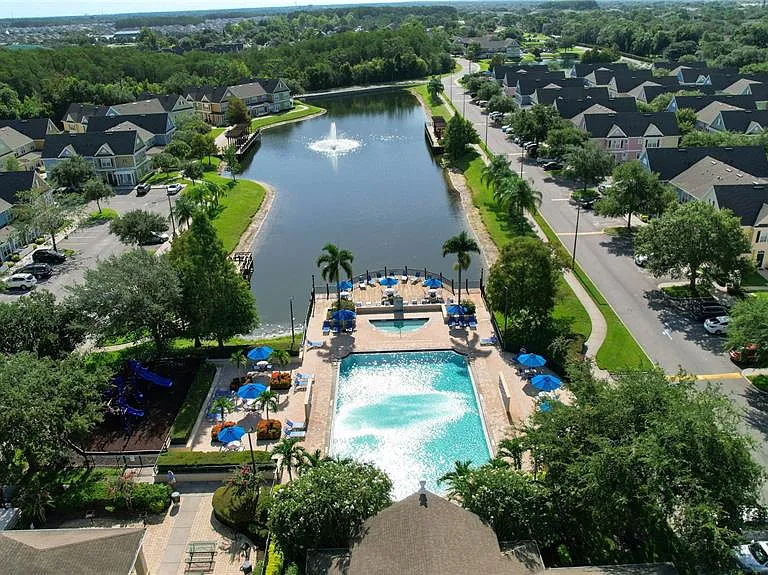 4009 Venetian Bay Dr #103 — Photo 3