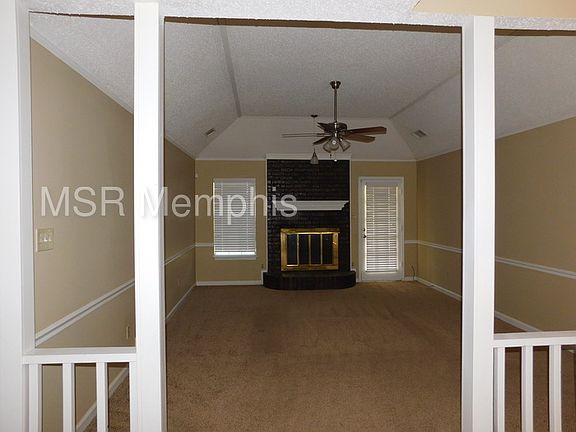 4th image of 6690 Boylston Dr