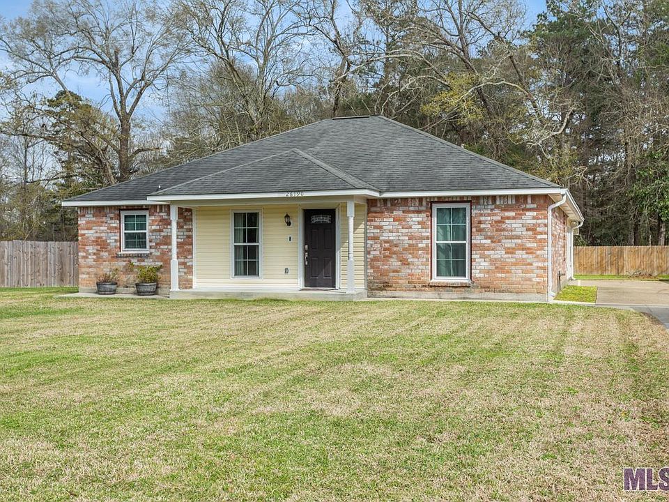 1st image of 26190 Vincent Dr