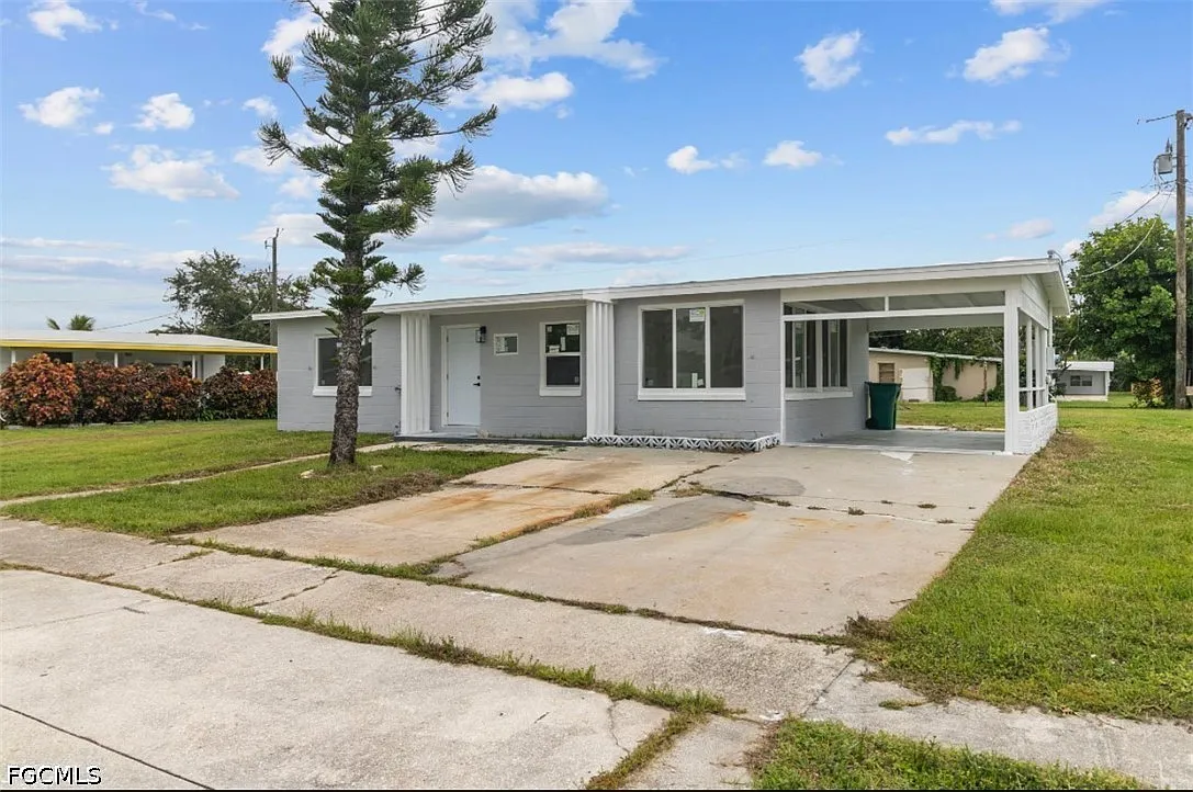 3 bed, 2.0 bath, 947 sqft, $1,500 — Photo 1