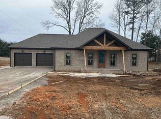214 Elgin Hills Dr, Rogersville, AL 35652