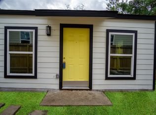 6520 Sidney St #D, Houston, TX 77021
