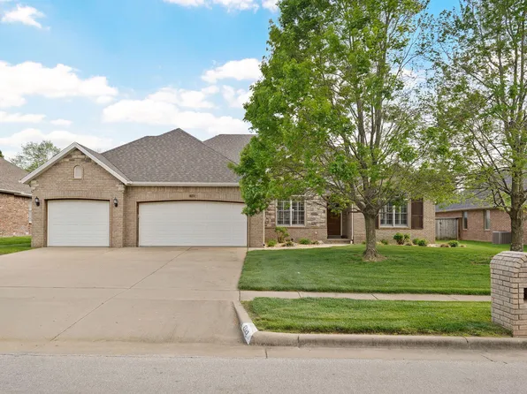 2742 E Chinkapin Lane, Springfield, MO 65804