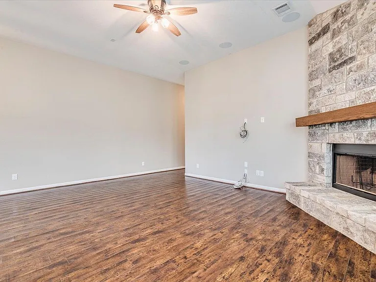 733 Blue Oak Blvd — Photo 11