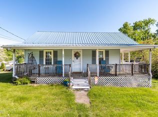 527 Monroe St, Erwin, TN 37650