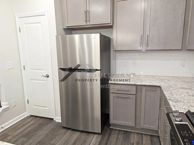 1527 Smoky Mountains St #1 — Photo 8