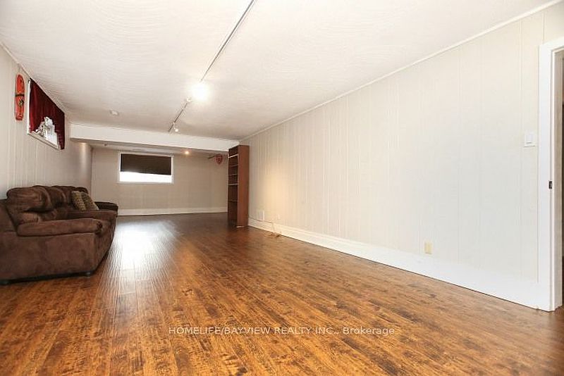 Toronto House for rent - 4 Bedrooms — photo 21