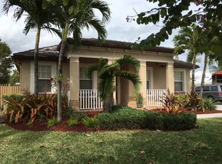 12721 SW 203rd Ter, Miami, FL 33177