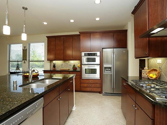 Meal preparation is a breeze when you have lots of counter space and everything is at your finger tips