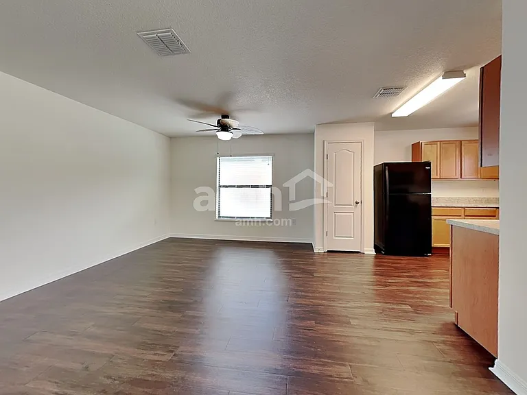 1741 Chatham Green Cir — Photo 5